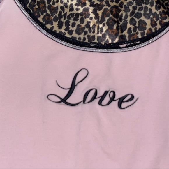 Vintage Love Embroidered Tank Top - Picture 6 of 8